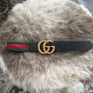 Gucci Black and Green Belt with Gold GG Emblem